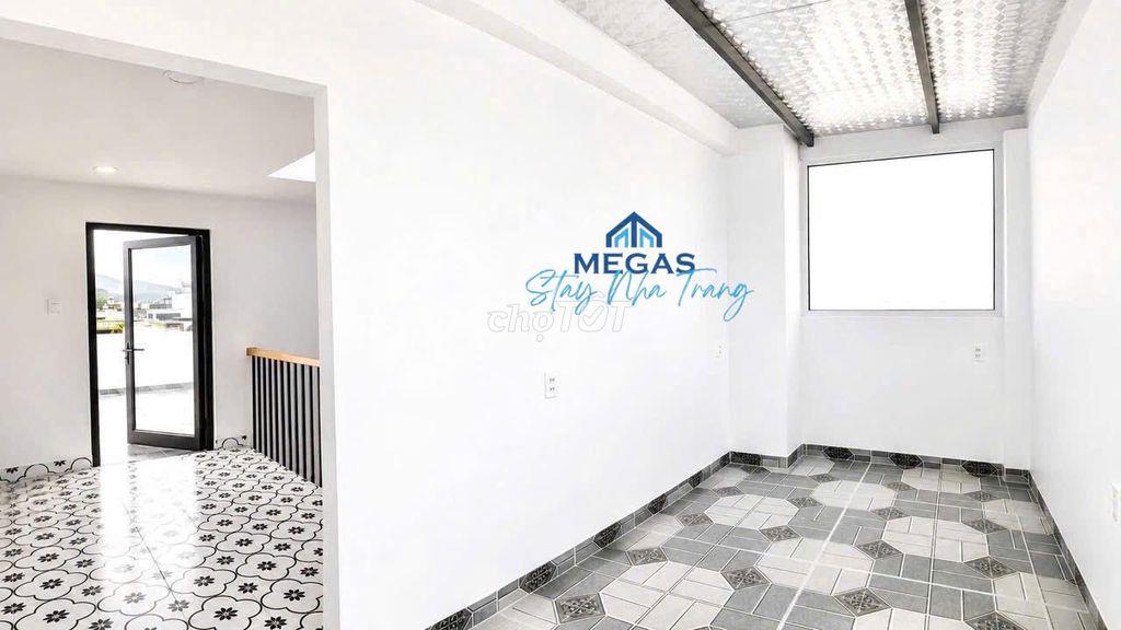 NHÀ NGUYÊN CĂN 4 PHÒNG NGỦ NỘI THẤT MỚI KDT MỸ GIA NHA TRANG
