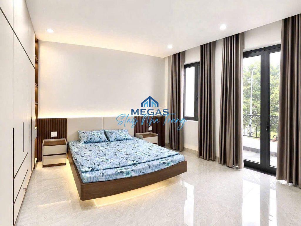 NHÀ NGUYÊN CĂN 4 PHÒNG NGỦ NỘI THẤT MỚI KDT MỸ GIA NHA TRANG