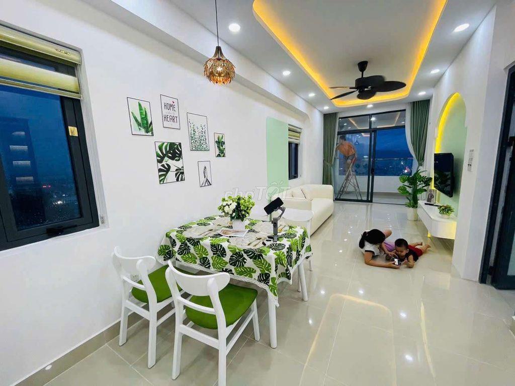 Cho thuê căn hộ góc view biển Napoleon Nha Trang