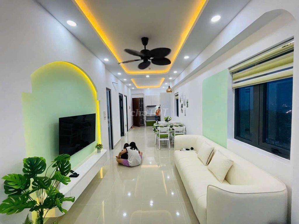 Cho thuê căn hộ góc view biển Napoleon Nha Trang