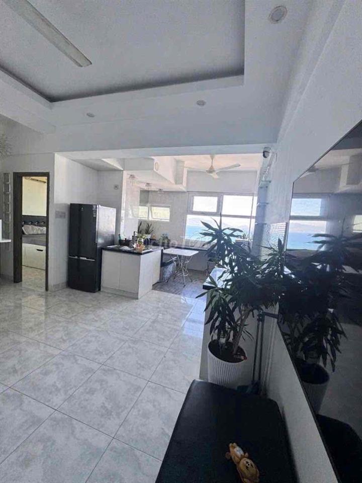 cho thuê căn hộ 3 phòng ngủ Phía Bắc Nha Trang