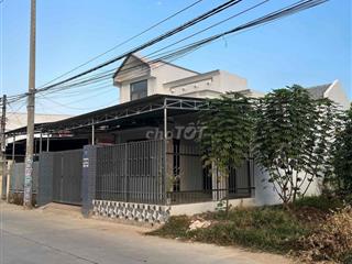 Nhà mặt tiền nha trang