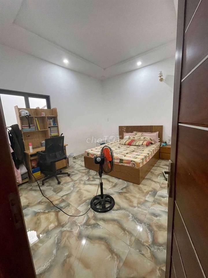 CẦN TIỀN NÊN BÁN CĂN NHÀ TÂM HUYẾT