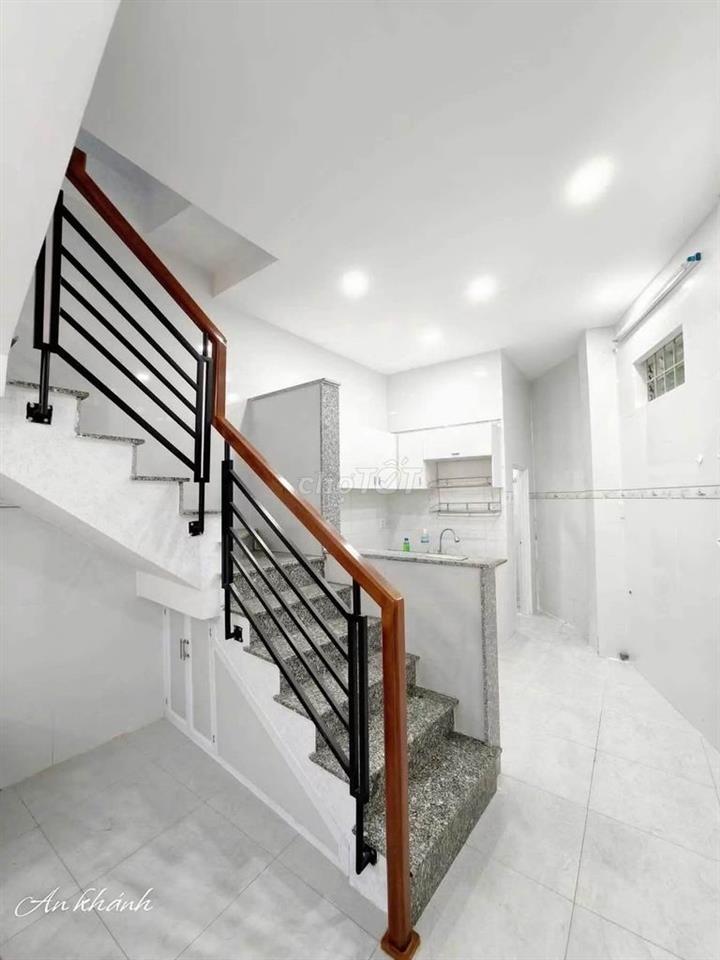 CHO THUÊ NHÀ NGUYÊN CĂN 2 PHÒNG NGỦ GẦN CHỢ PHƯƠNG SÀI  8 TRIỆU/THÁNG