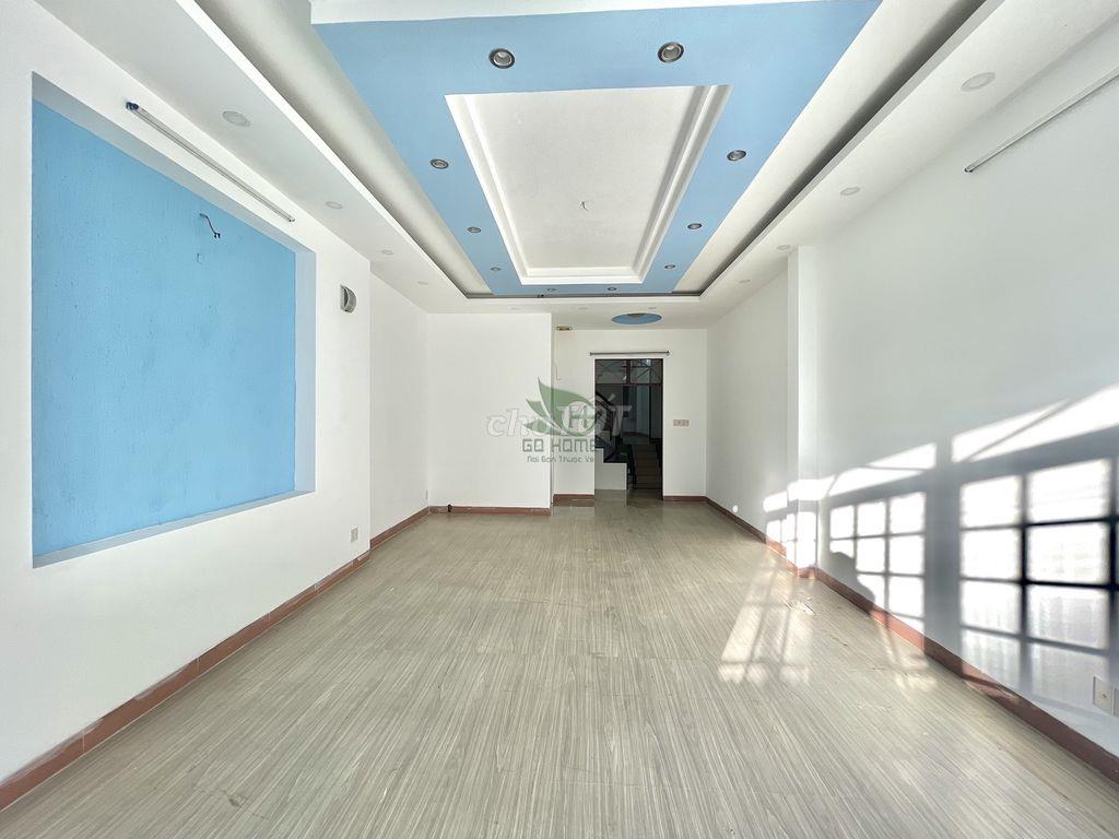 CHO THUÊ NHÀ KINH DOANH 4 TẦNG 6 PHÒNG LỚN KHU BÀN CỜ GIÁ 30 TRIỆU