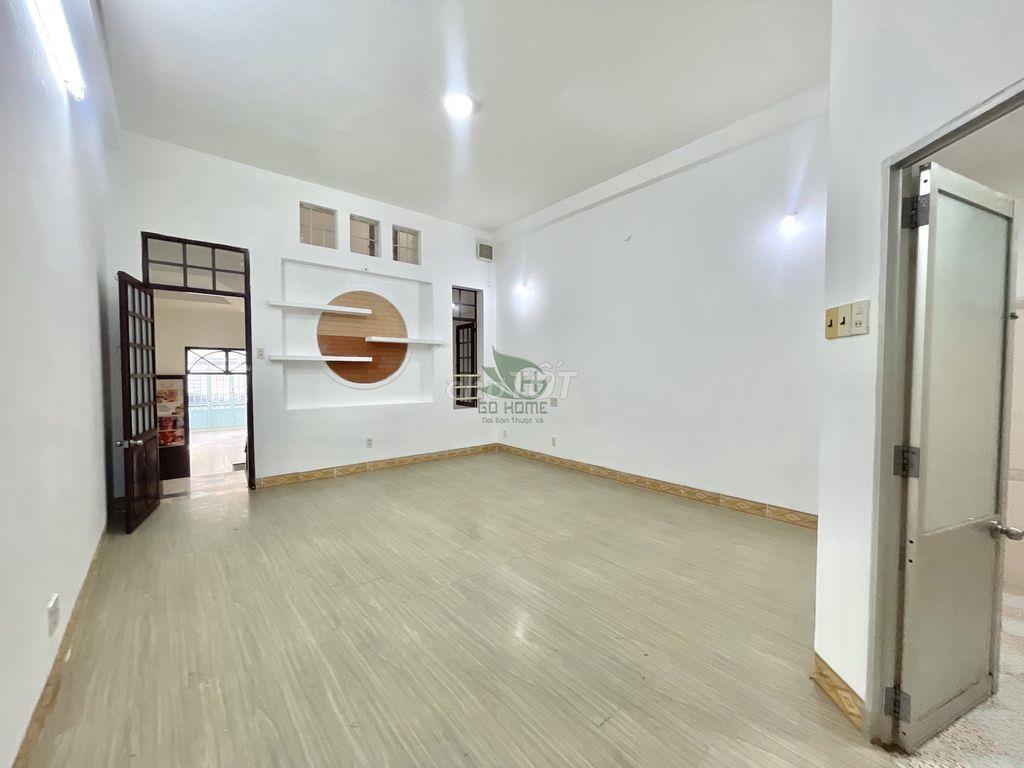 CHO THUÊ NHÀ KINH DOANH 4 TẦNG 6 PHÒNG LỚN KHU BÀN CỜ GIÁ 30 TRIỆU