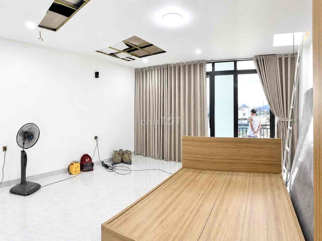 CHO THUÊ NHÀ NGUYÊN CĂN FULL NỘI THẤT KĐT MỸ GIA GIÁ 27 TRIỆU/THÁNG