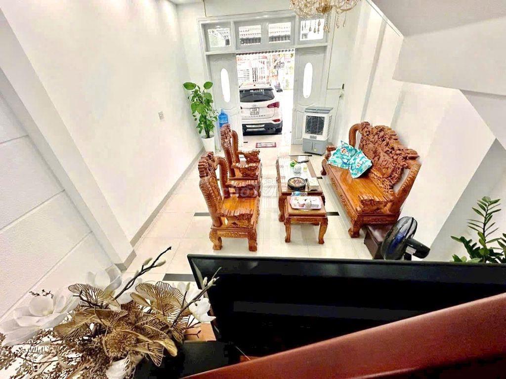 CHO THUÊ NHÀ NGUYÊN CĂN KHU BÀN CỜ TRUNG TÂM  GIÁ 20 TRIỆU/THÁNG