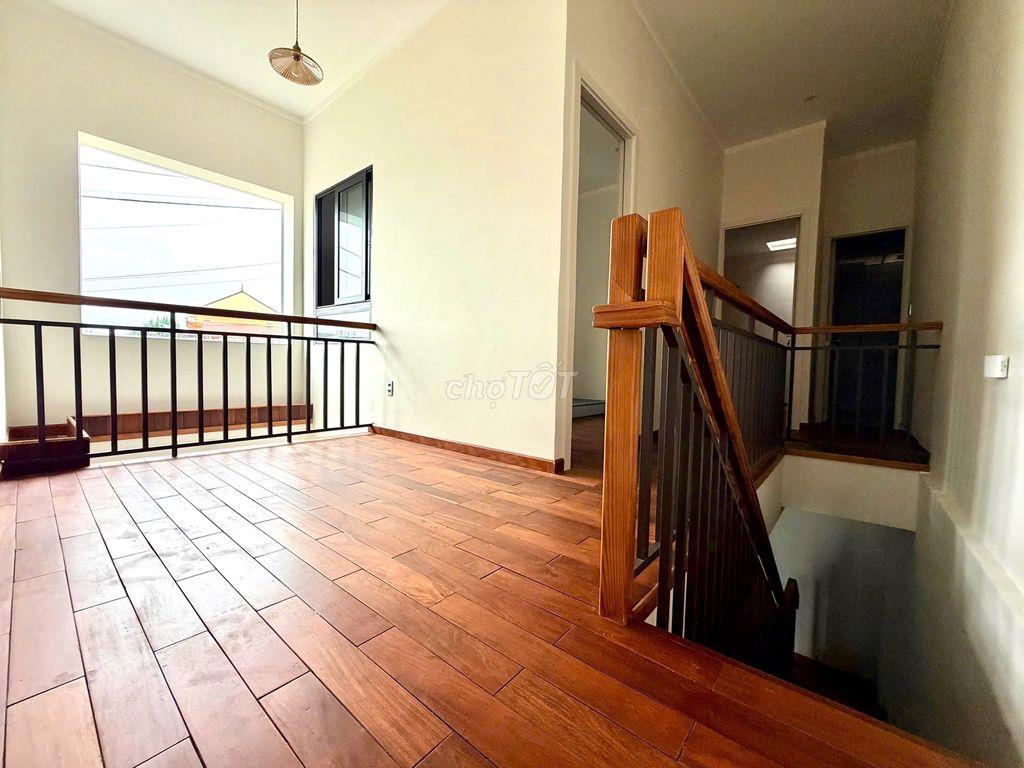 CHO THUÊ NHÀ Ở KINH DOANH 1 TRỆT 1 LẦU PHƯỜNG 7 GIÁ 10 TRIỆU/ THÁNG