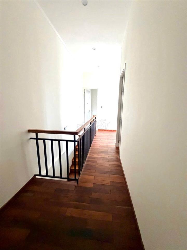 CHO THUÊ NHÀ Ở KINH DOANH 1 TRỆT 1 LẦU PHƯỜNG 7 GIÁ 10 TRIỆU/ THÁNG