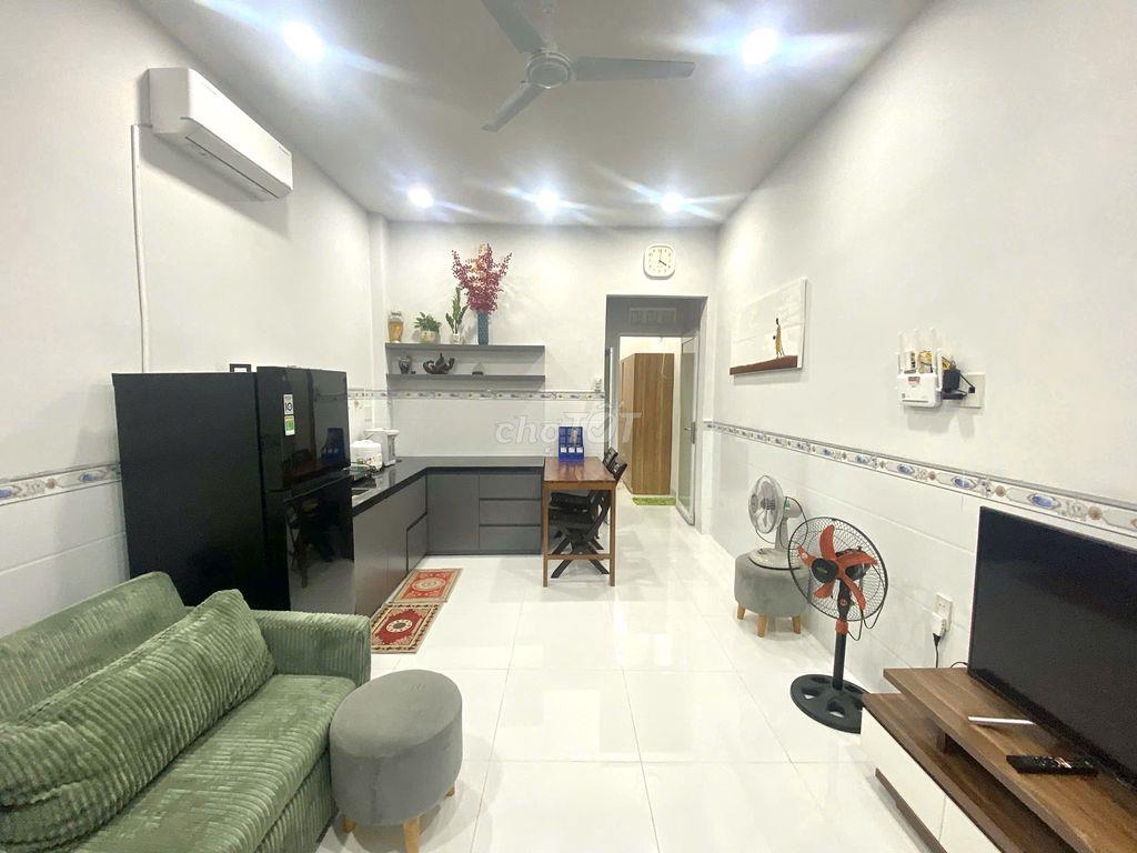 CHO THUÊ NHÀ NGUYÊN CĂN CẤP 4 FULL NỘI THẤT HẺM BẮC NHA TRANG GIÁ 10