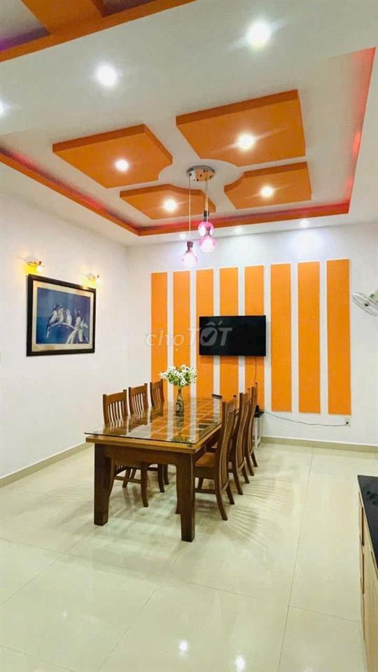 CHO THUÊ NHÀ NGUYÊN CĂN 3 TẦNG CÓ SÂN FULL NỘI THẤT NAM NHA TRANG GIÁ