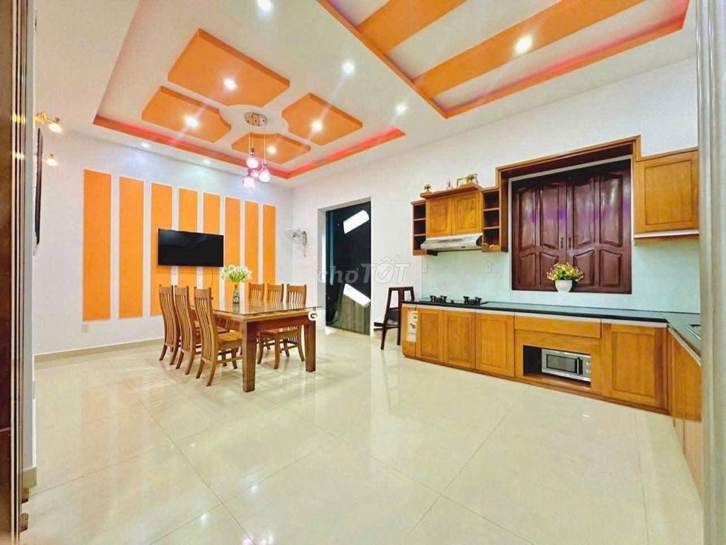 CHO THUÊ NHÀ NGUYÊN CĂN 3 TẦNG CÓ SÂN FULL NỘI THẤT NAM NHA TRANG GIÁ