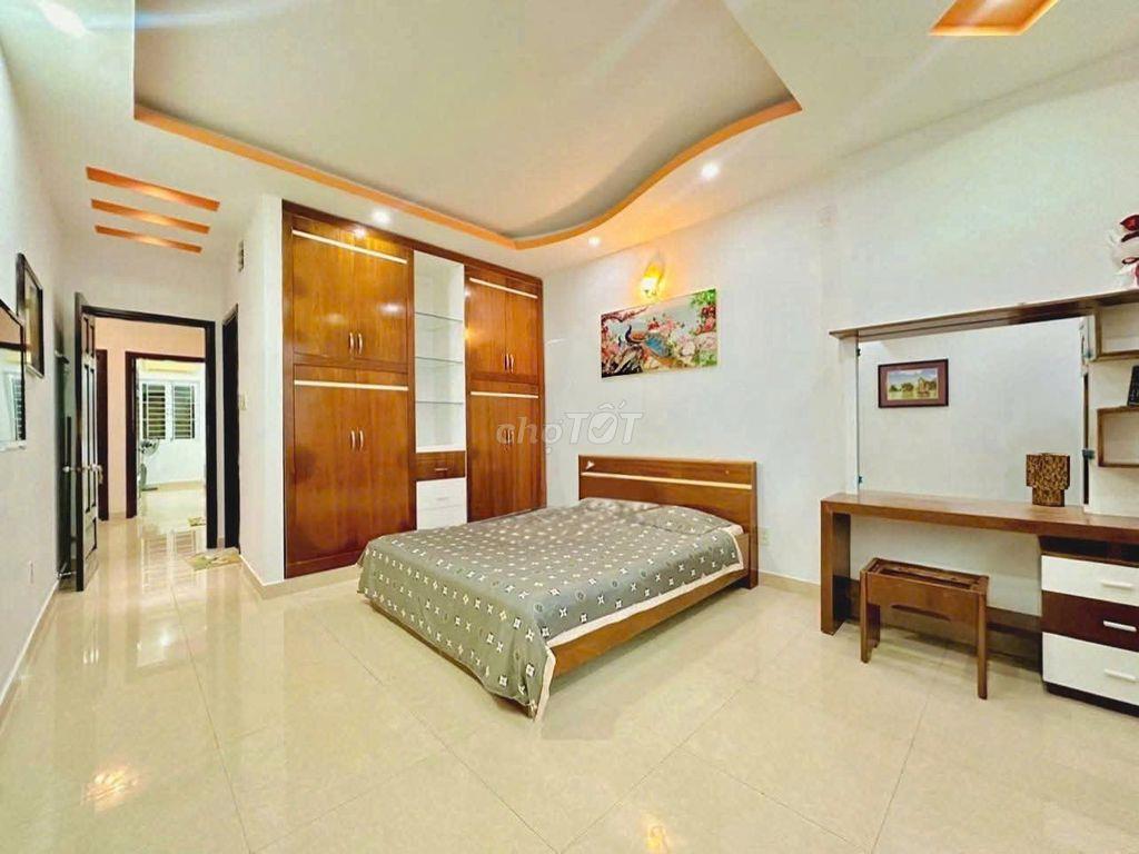 CHO THUÊ NHÀ NGUYÊN CĂN 3 TẦNG CÓ SÂN FULL NỘI THẤT NAM NHA TRANG GIÁ