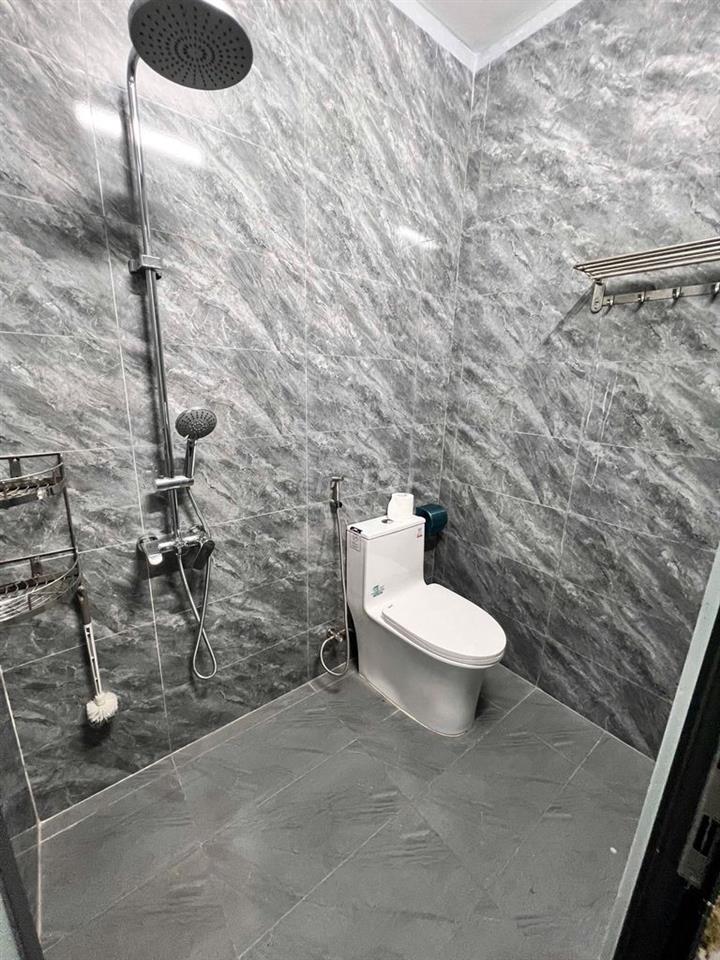 CHO THUÊ NHÀ Ở KINH DOANH 3 TẦNG KHU PHƯỚC LONG GIÁ 23 TRIỆU/THÁNG