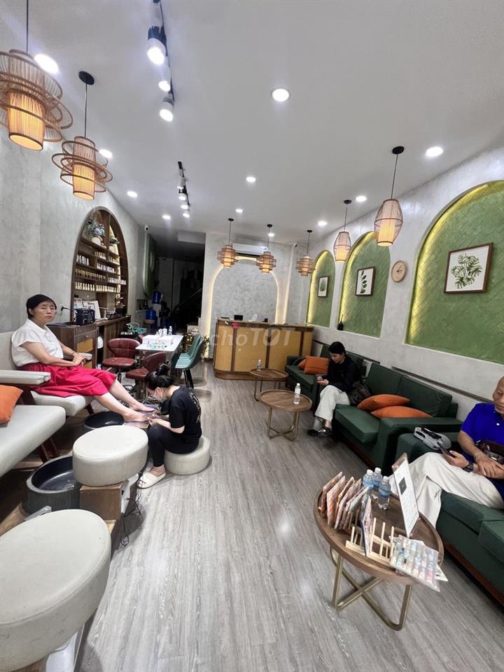 CHO THUÊ NHÀ Ở KINH DOANH 4 TẦNG 6 PHÒNG GẦN NGAY KHU PHỐ HÀN
