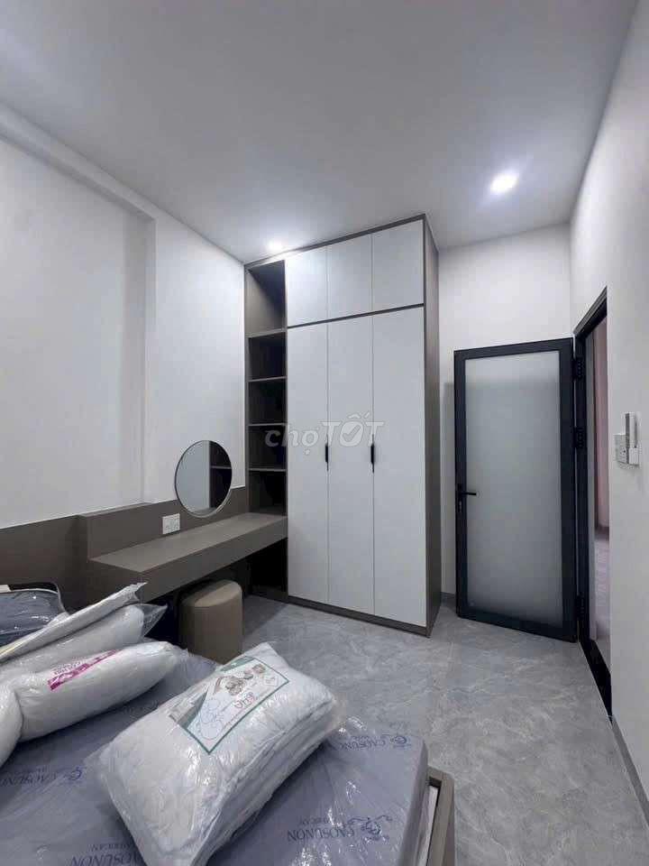 Cho thuê nhà mới mặt Hòn Xện - Bắc Nha Trang