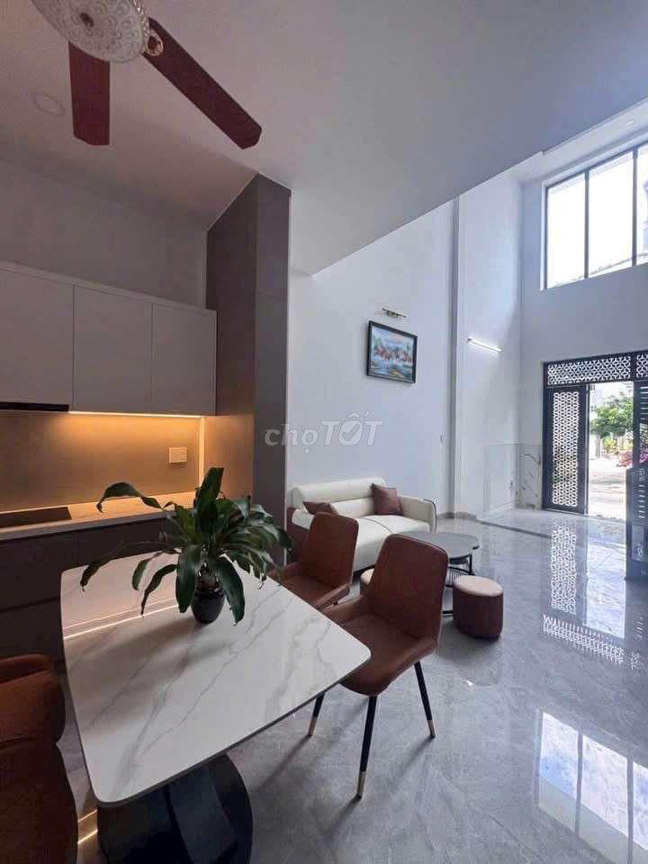 Cho thuê nhà mới mặt Hòn Xện - Bắc Nha Trang