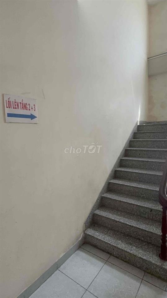 BÁN NHÀ NGHỈ DÒNG TIỀN 4 TẦNG (35 PHÒNG) MT NGUYỄN XIỂN, BẮC NHA TRANG