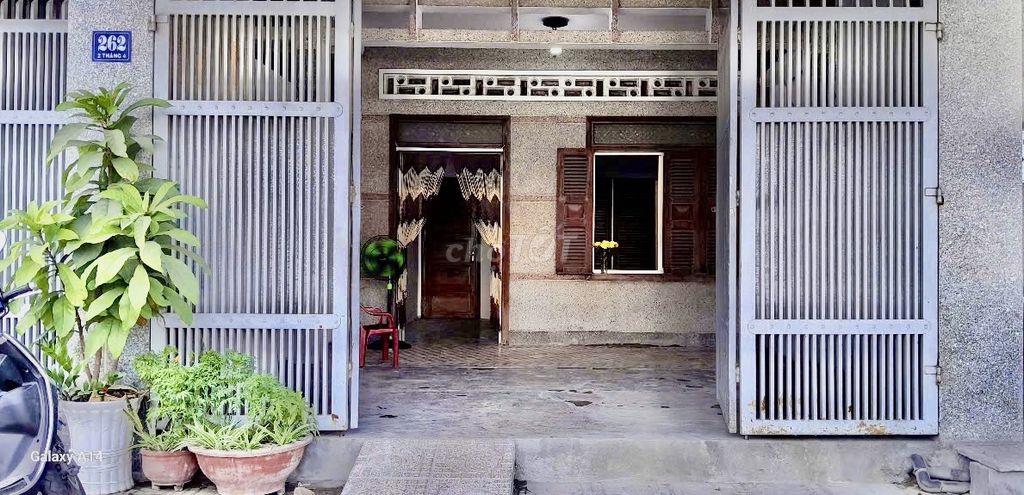 CHO THUÊ MẶT BẰNG CĂN GÓC ĐƯỜNG 2/4