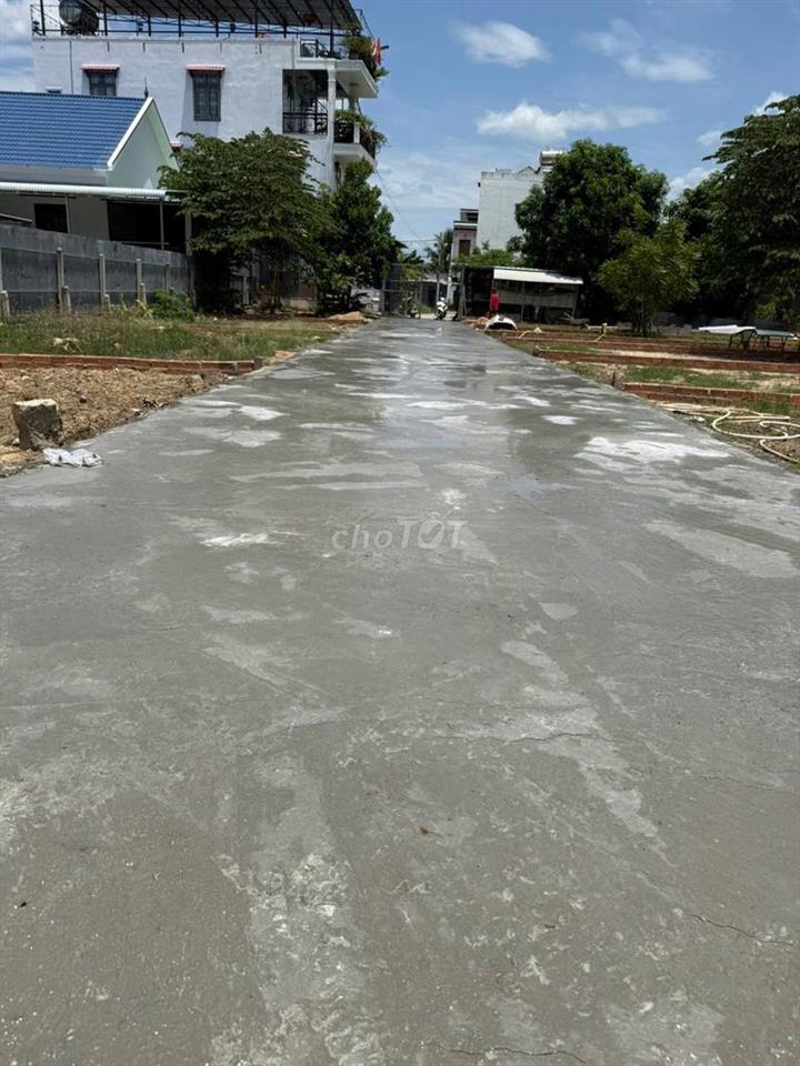 Bán đất thổ cư 65m2 đến 108m2 sát bên Bệnh viện đa khoa Diên Khánh