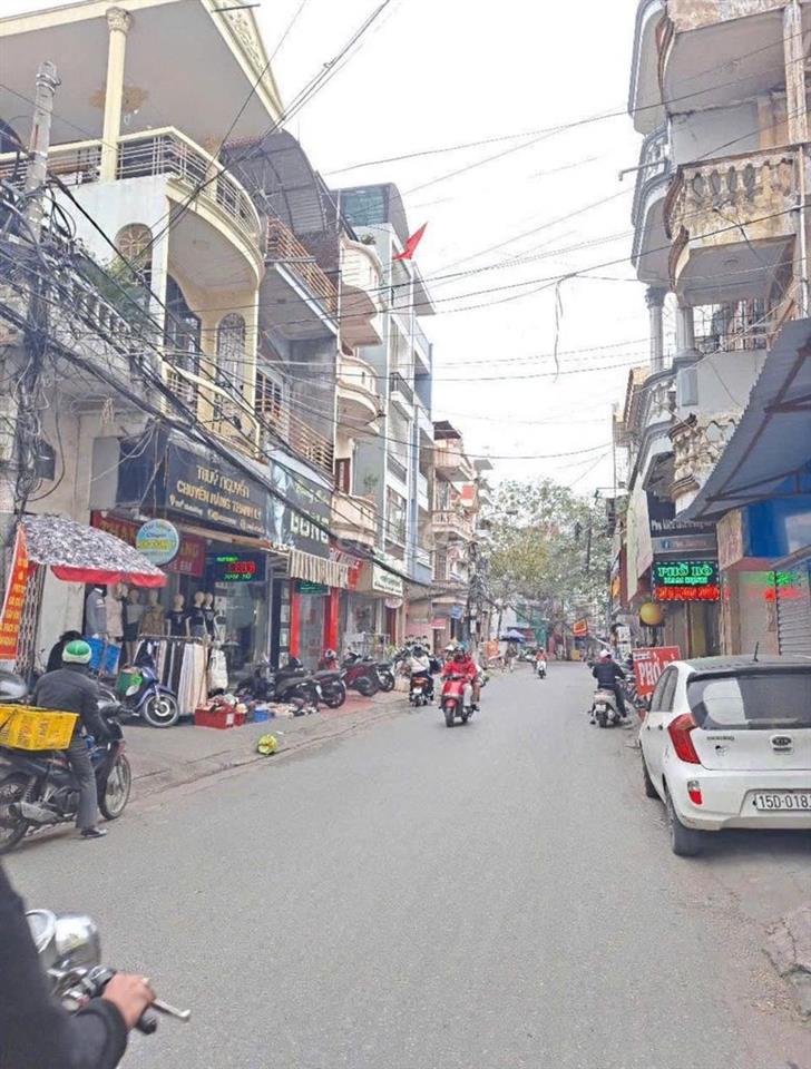BÁN NHÀ RIÊNG PHỐ TRẦN NGUYÊN HÃN 35M2 - 2 TẦNG - 2 NGỦ - CHỈ 2,15 TỶ