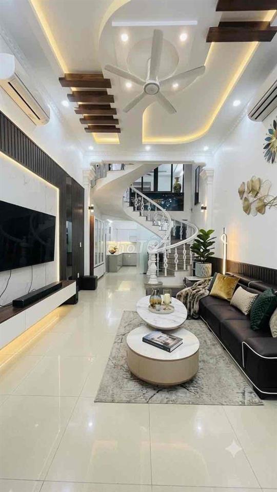 bán nhà 4 tầng Lê Hồng Phong 75m2 sân cổng oto tải nhỉnh 4t