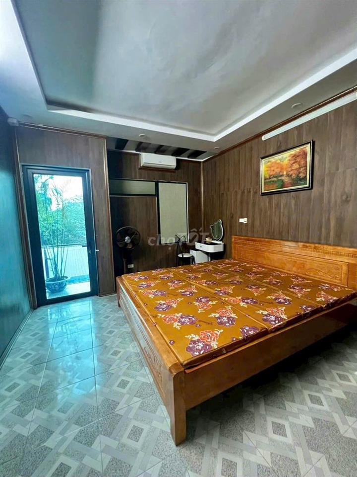 Chính chủ bán nhà mặt ngõ Trung Lực