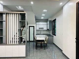 BÁN NHÀ 3 TẦNG – TRUNG TÂM PHƯỜNG AN DƯƠNG