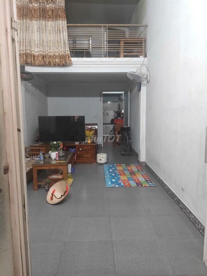 Nhà bán gấp ở cát bi 45m2 ngõ thông không lụt lội 