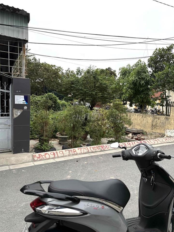 chỉ có 35 triêu/m2 có ngay lô đất 108m2+12m lưu không 2 oto tránh nhau
