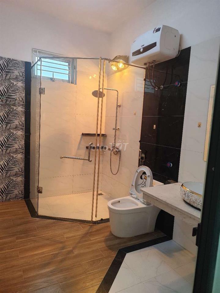 Bán nhà đẹp giá rẻ