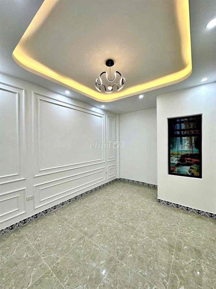 nhà chính chủ mới đẹp phong cách Châu Âu hẻm 3m
