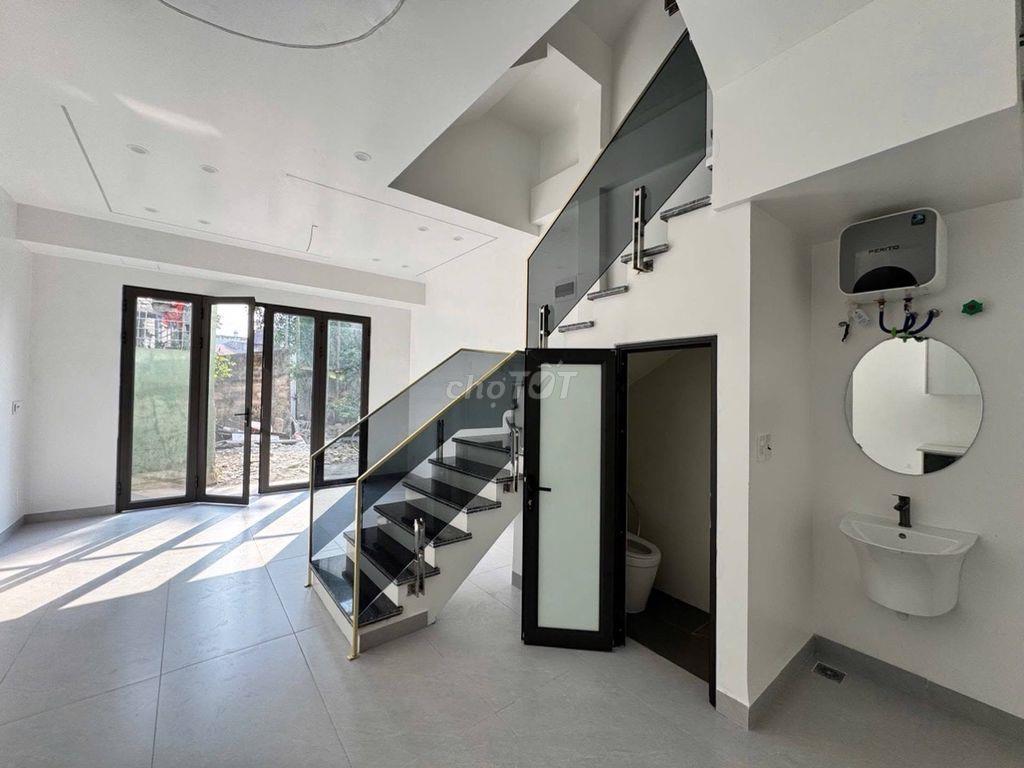 Bán nhà phố Lê Lai 43m2 xây 4 tầng 3.6 tỷ