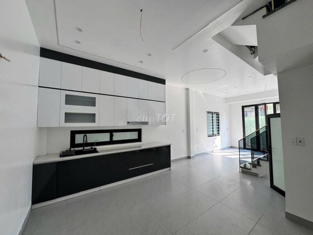 Bán nhà phố Lê Lai 43m2 xây 4 tầng 3.6 tỷ