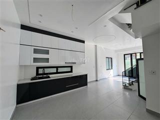 Bán nhà phố Lê Lai 43m2 xây 4 tầng 3.6 tỷ