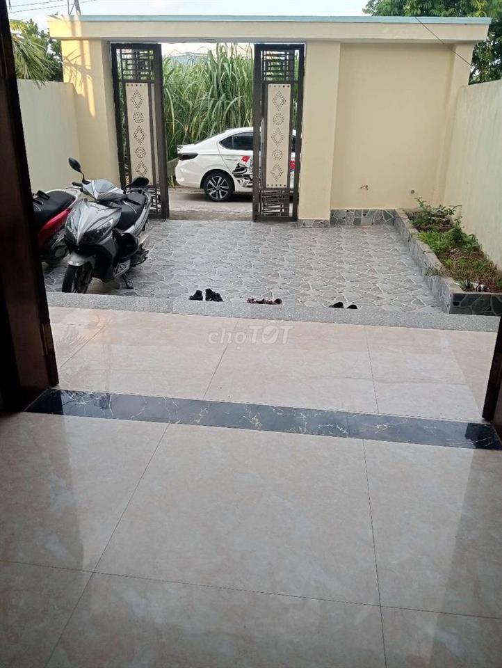 NHÀ ĐẸP, 3 TẦNG 107 m2 XÂY CHẮC CHẮN 2,35 TỶ, TẠI TIÊN MINH HẢI PHÒNG