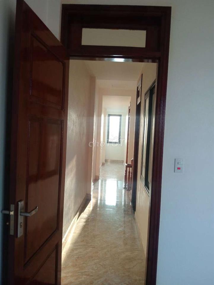 NHÀ ĐẸP, 3 TẦNG 107 m2 XÂY CHẮC CHẮN 2,35 TỶ, TẠI TIÊN MINH HẢI PHÒNG