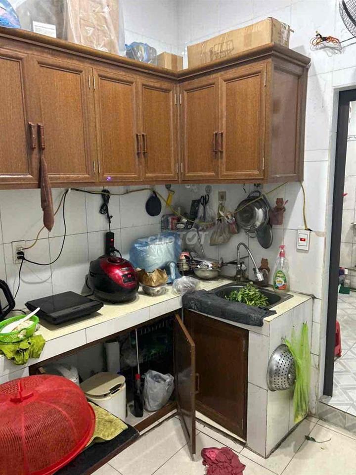 chính chủ cần bán nhà dt 30m2