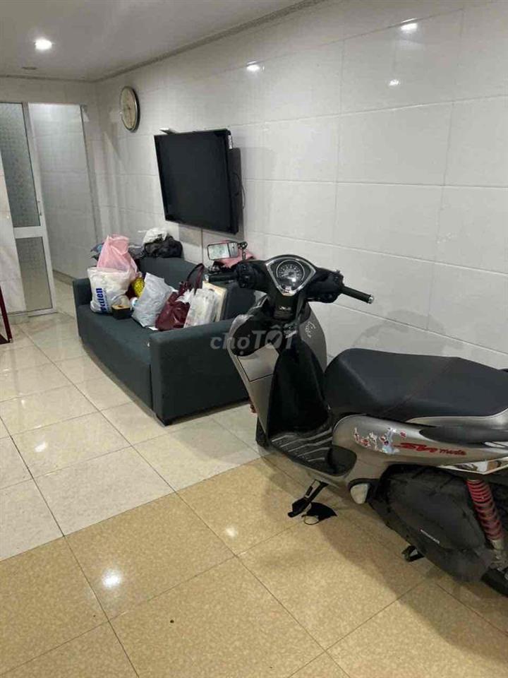 chính chủ cần bán nhà dt 30m2