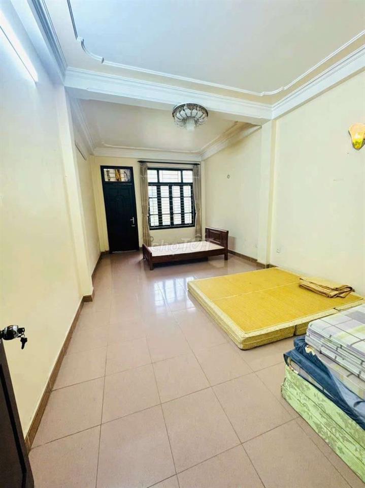 Cho thuê nhà tại lô 27 Lê Hồng Phong .Giá thuê 11 tr/ tháng 