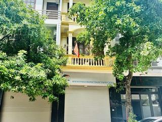 Cho thuê nhà tại lô 27 Lê Hồng Phong .Giá thuê 11 tr/ tháng 