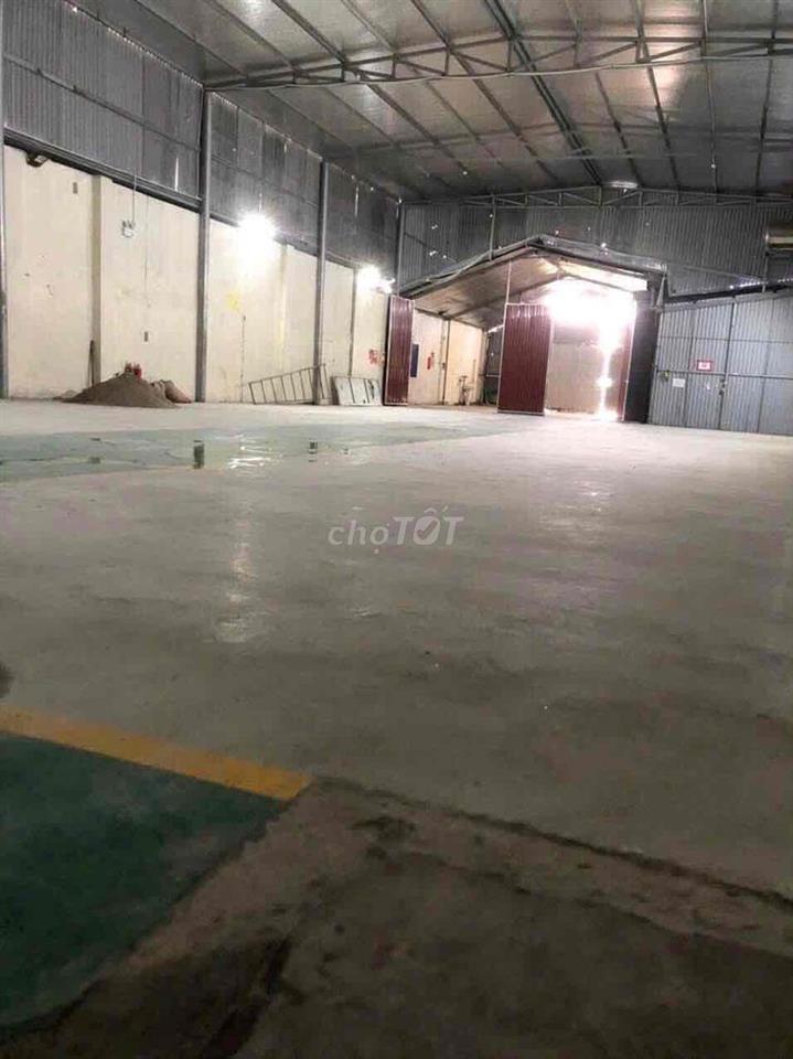 Cần cho thuê nhà xưởng mặt đường bến xe miền tây kiến an