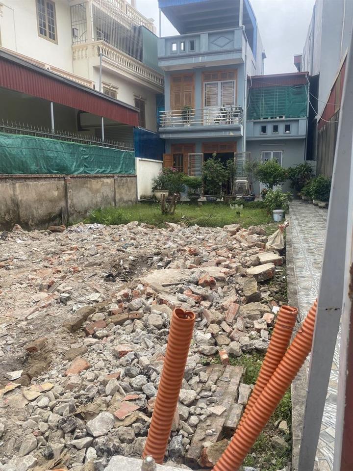 Bán khu đất ở khu dân cư đông đúc