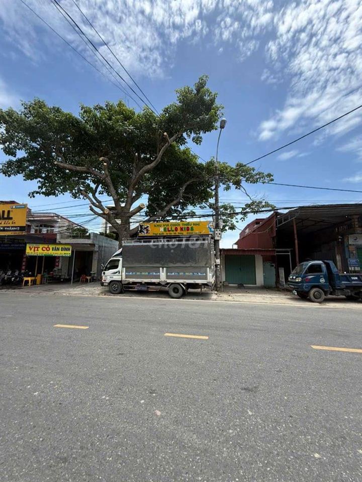 Đất nền mặt đường 360 Quốc Tuấn .Ăn Quang