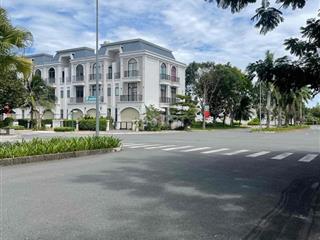 Cho thuê nhà Nguyên căn 1 trệt 2 lầu, Giá từ 10triệu - 15triệu.