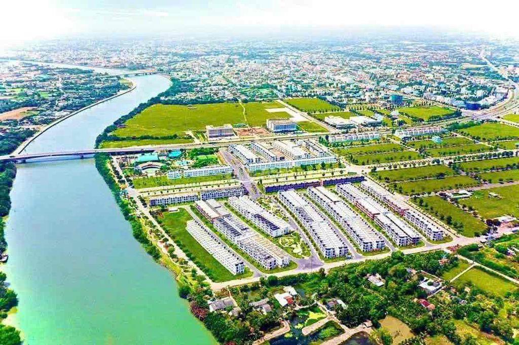 Cho thuê nhà Nguyên căn 1 trệt 2 lầu, Giá từ 10triệu - 15triệu.