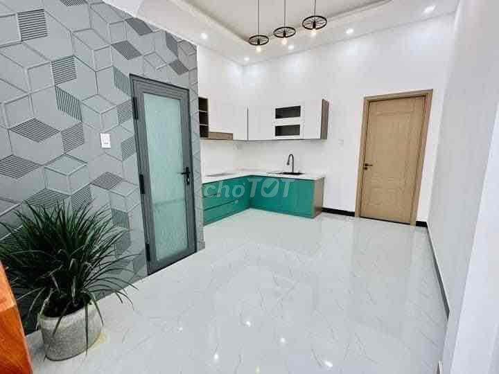 BÁN NHÀ 1 TRỆT 1 LẦU