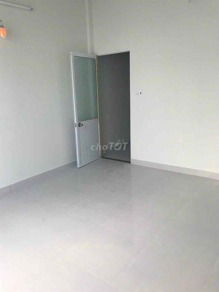 BÁN NHÀ ĐƯỜNG TỈNH LỘ 826 - SHR
