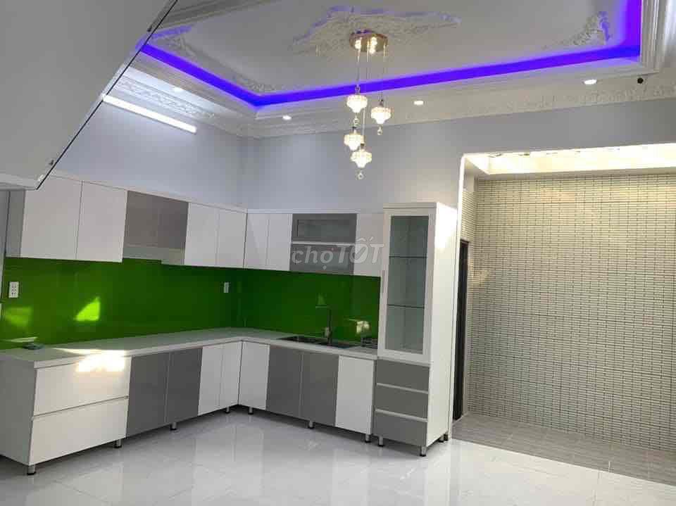 BÁN NHÀ 1 TRỆT 1 LẦU